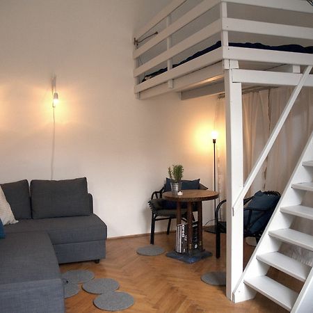K7-3 Kazinczy Apartment ブダペスト エクステリア 写真